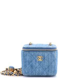 Chanel Pearl Crush Vanity Case With #254470C32B